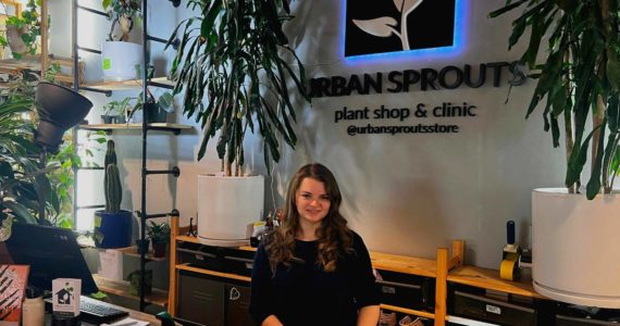 Cameron Sheppard/Alb Media
Urban Spouts founder Jen Stearns offers individualized help and consultations for plant owners.
