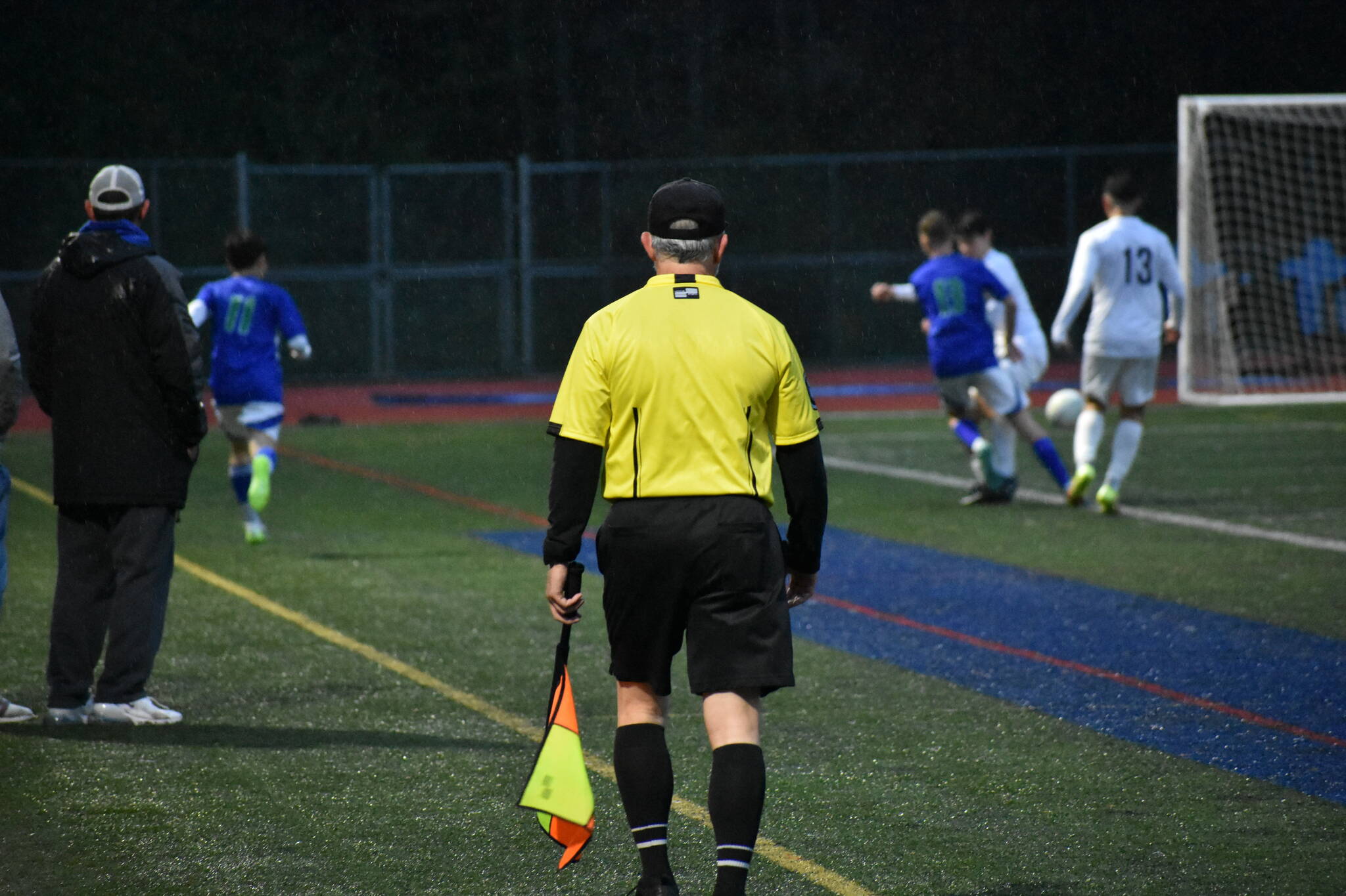 Photo of an assistant referee. Ben Ray / Alb Media