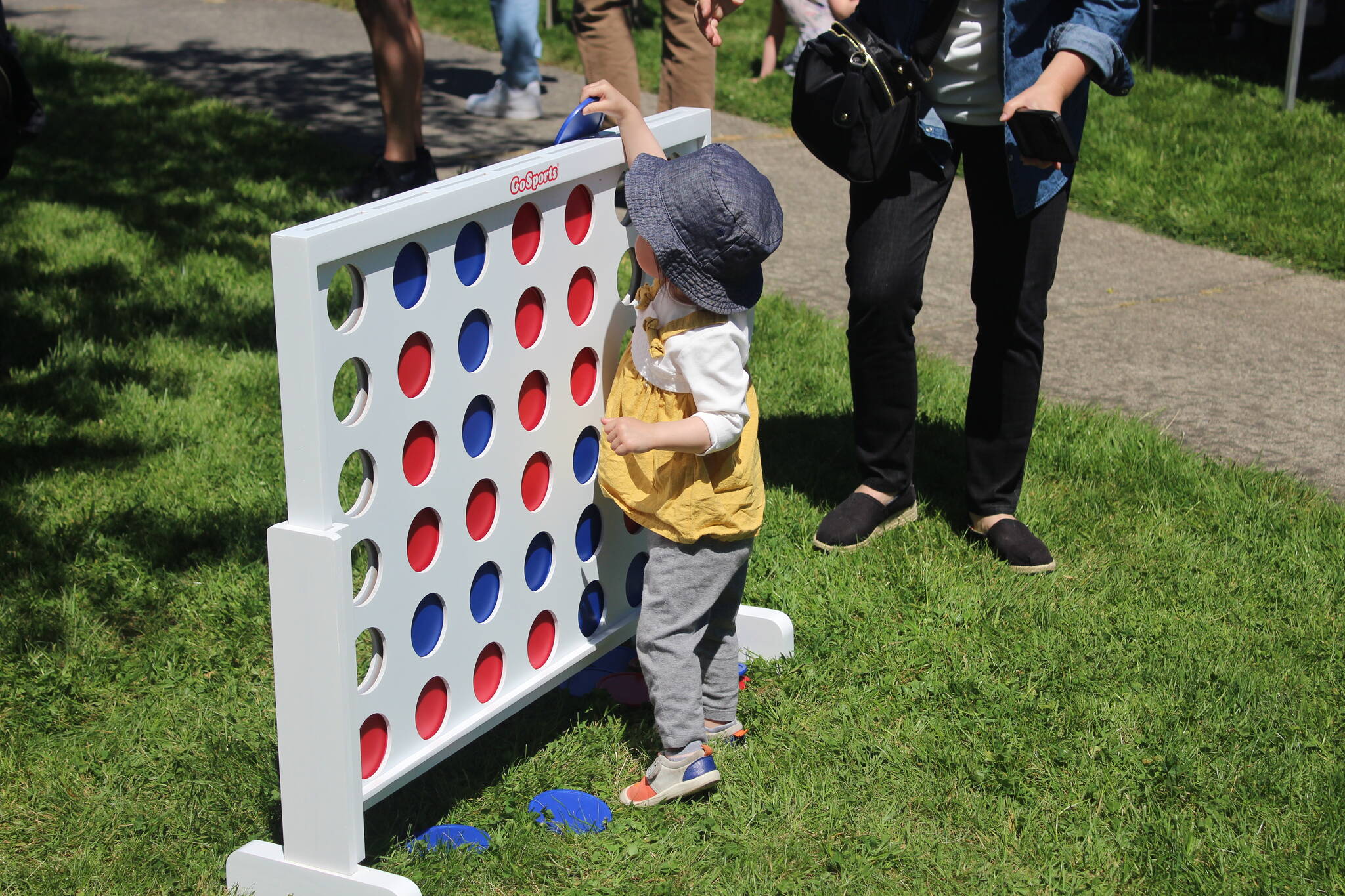 A child playing Connect Four at Earlington Park. Photo by Bailey Jo Josie/Alb Media